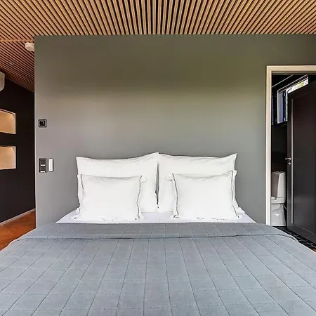 别墅 Padel - Premium Lakeside & Grounds *