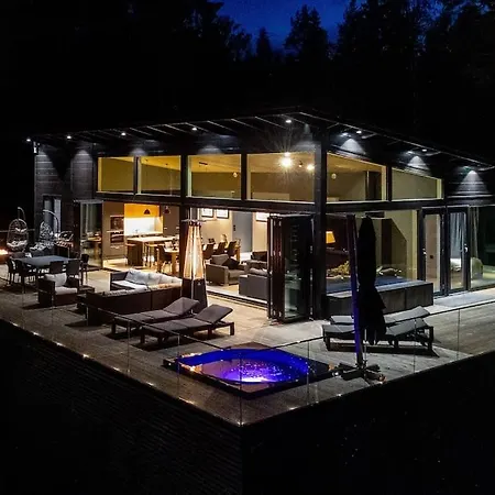 别墅 Padel - Premium Lakeside & Grounds *