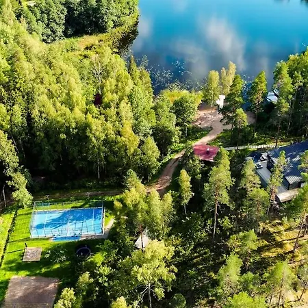 Padel - Premium Lakeside & Grounds