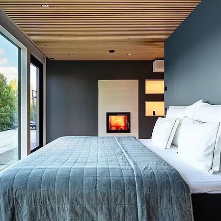 别墅 Padel - Premium Lakeside & Grounds