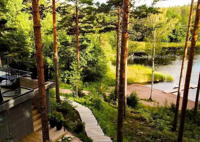 Villa Padel - Premium Lakeside & Grounds *