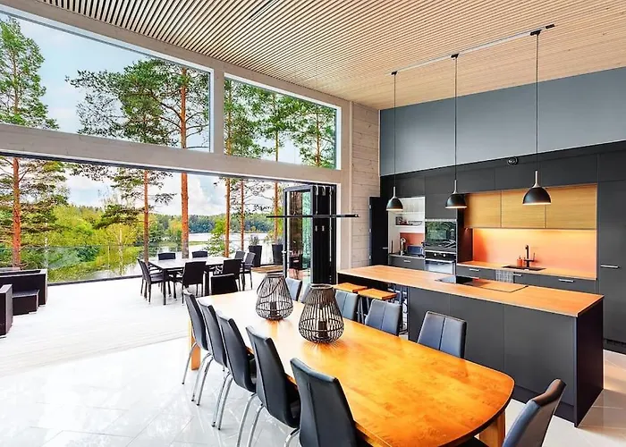 Villa Padel - Premium Lakeside & Grounds *